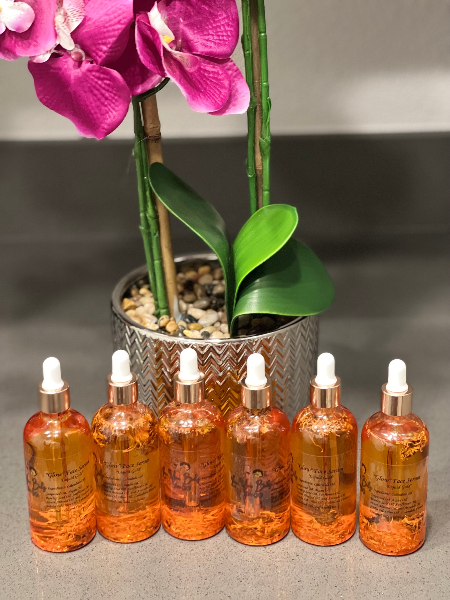 Gigi's "Glow" Face Serum